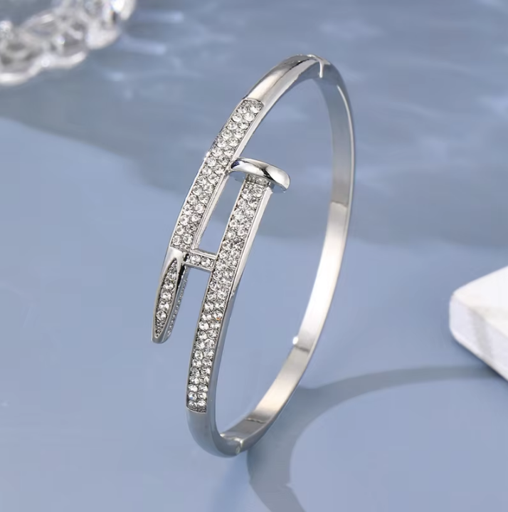 Radiant Heritage Luxury Bangle